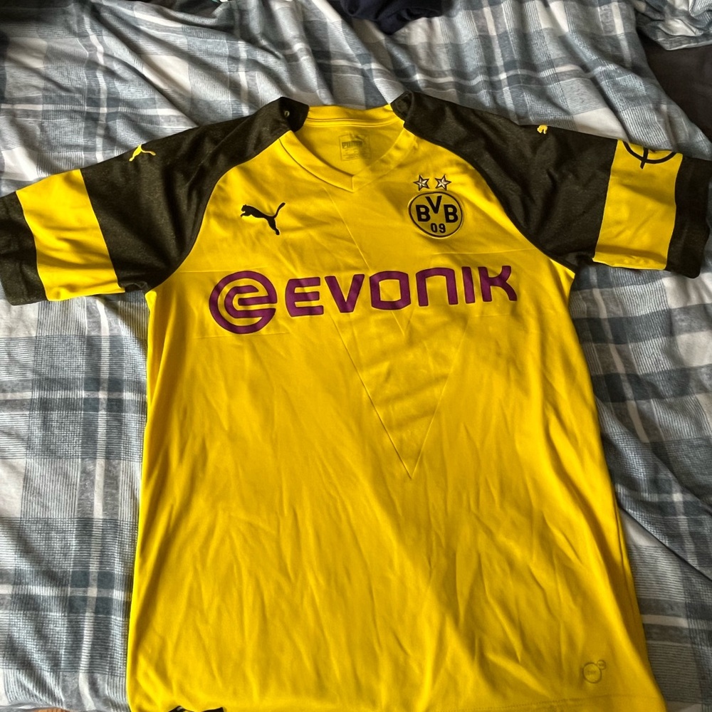 2018 Borussia Dortmund Jersey